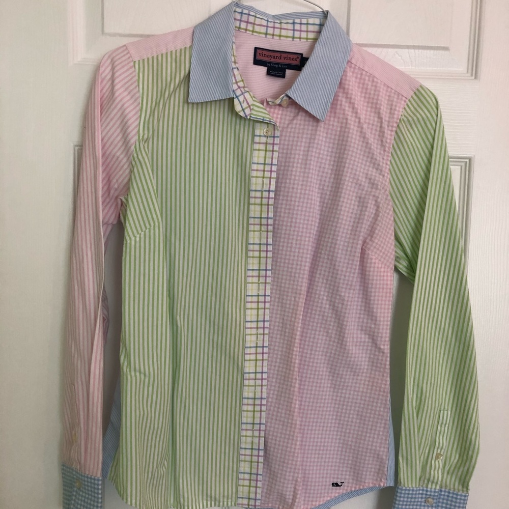Vineyard Vines women’s size 8 collared shirt LS